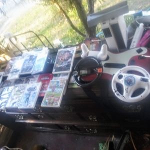 Nintendo wii 20 games 2 consoles 3 guitars
